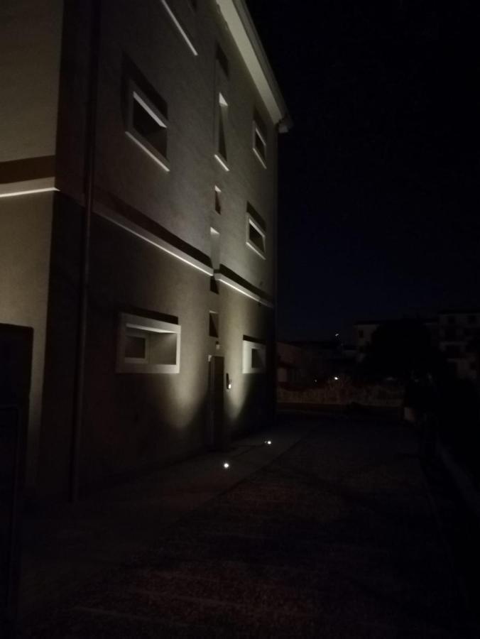 Palazzo Cordioli Bed & Breakfast เวโรนา ภายนอก รูปภาพ
